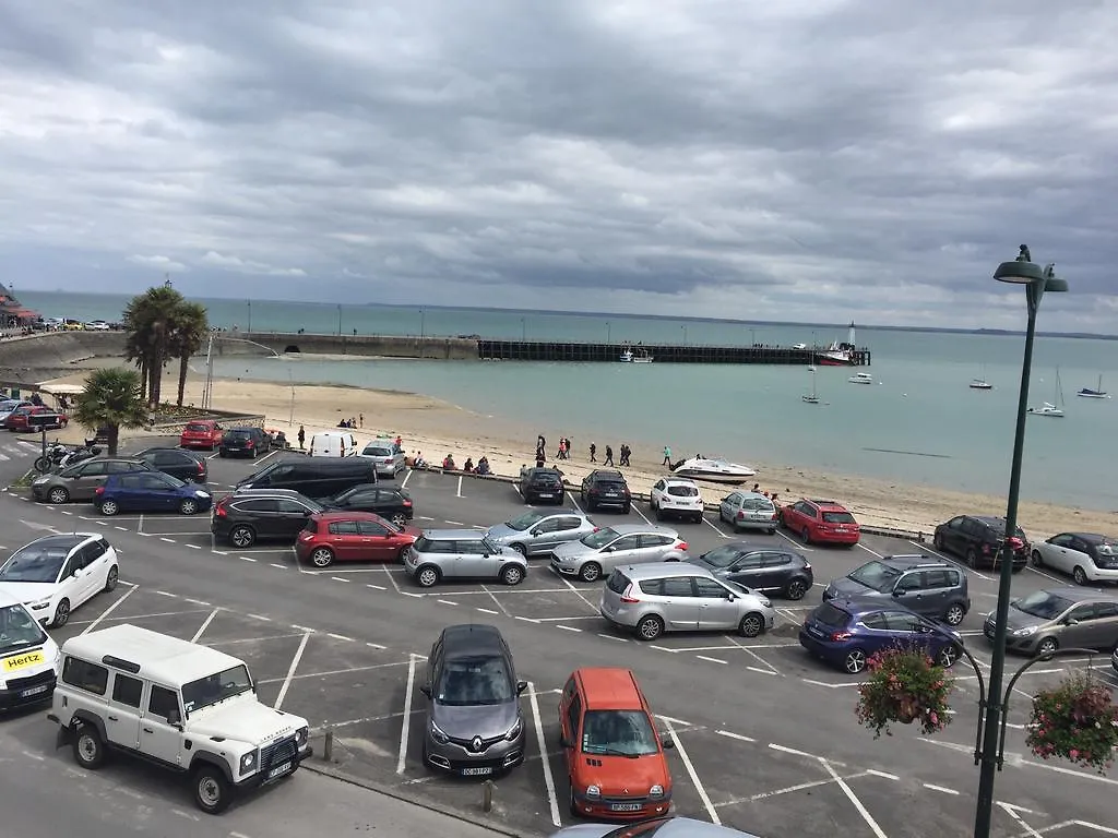 L'Arriere Cour Apartment Cancale